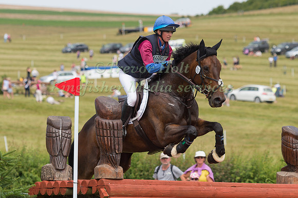 HANNAH BATE (GBR) AND BUCKLE END BERTIE_