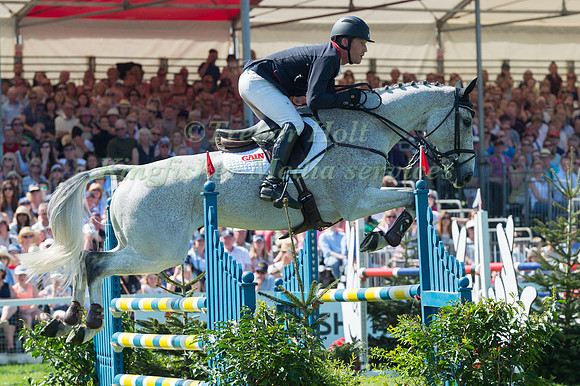 OLIVER TOWNEND (GBR) RIDING  BALLAGHMOR CLASS