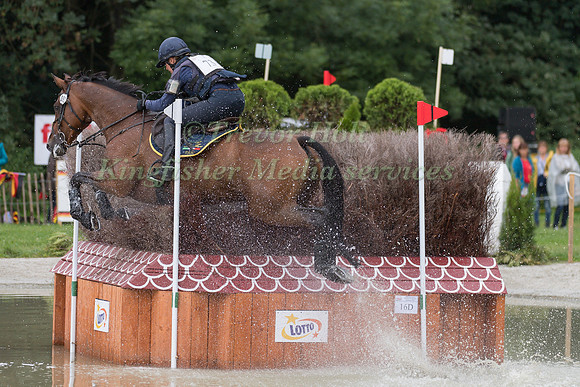 VITTORIA PANIZZON (ITA) AND CHEQUERS PLAY THE GAME