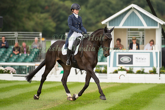 CHARLOTTE BREAR (GBR) RIDING MANOR MISSILE