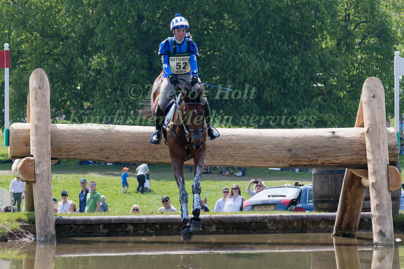 IMOGEN MURRAY (GBR) RIDING  IVAR GOODEN