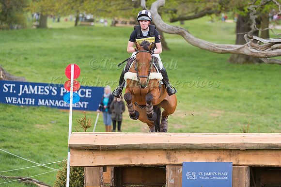 ALICIA HAWKER (GBR) RIDING  CHARLES RR COMPETING IN THE CROSS COUNTRY PHASE OF THE  CIC THREE STAR COMPETITION AT THE  2017 DODSON AND HORRELL CHATSWORTH INTERNATIONAL HORSE TRIAL.