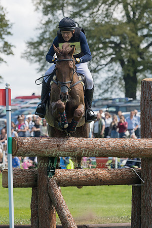 Bill Levett (AUS) and Lassban Diamond Lift