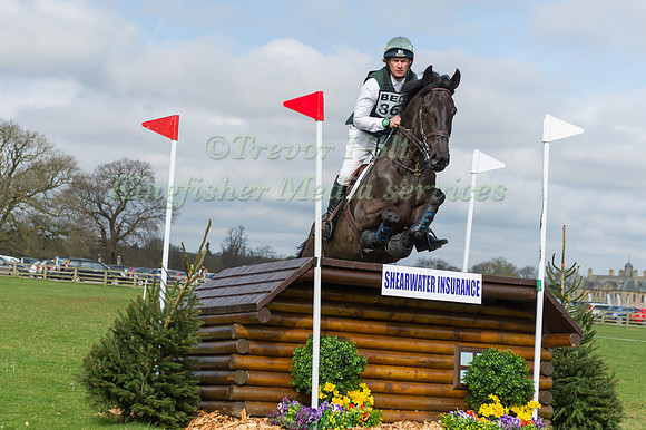 MARK KYLE (IRL) RIDING  JESMOND JUSTICE