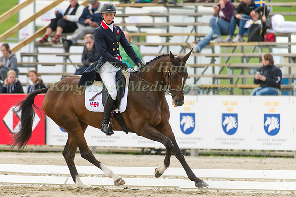 Izzy Taylor and KBIS Briarlands Matilda