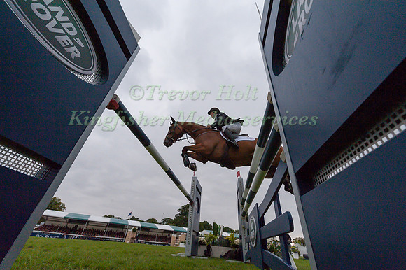 Tom McEwen (GBR) and Toledo De Kerser