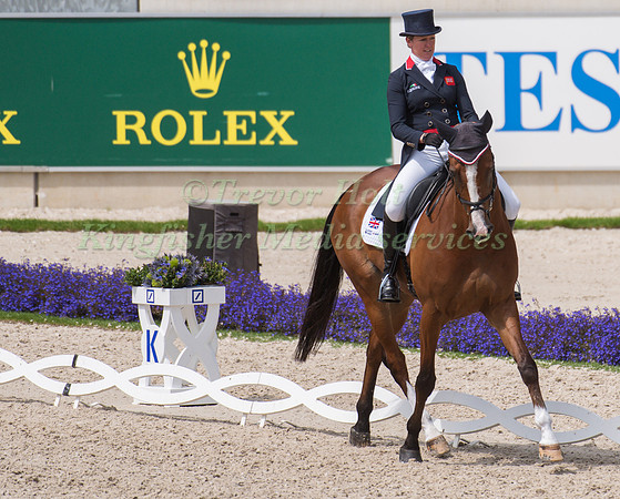 Nicola Wilson (GBR) and One Two Many