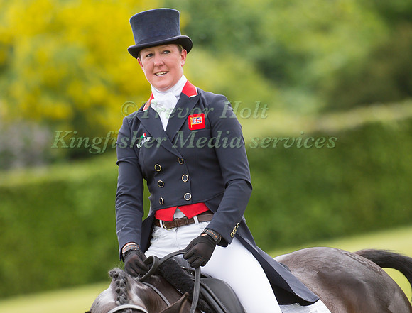 Nicola  Wilson (GBR) riding  Annie Clover