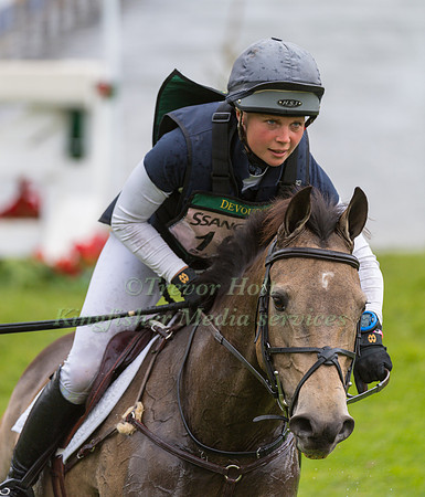 SARAH PARKES (GBR) RIDING DASSETT COOLEY DUN