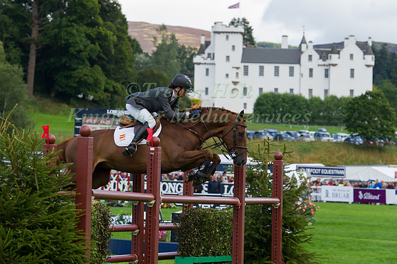 Maria Pinedo Sendagorta of Spain riding Carriem Van Colen Z