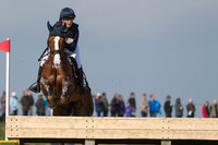 Lizzie  Brown (NZL) riding Havanna Vant Castanaehof