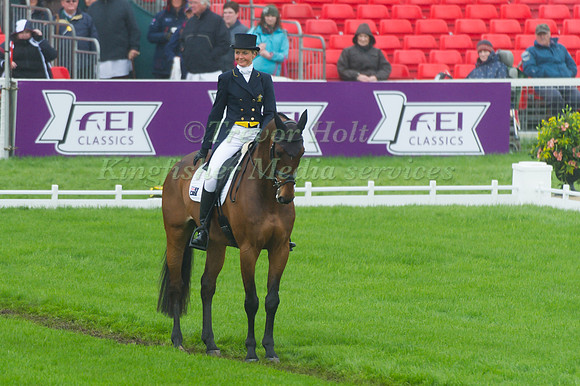 Lucinda Fredericks and Flying Finish