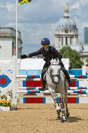 Vittoria Panizzon  and Borough Pennyz