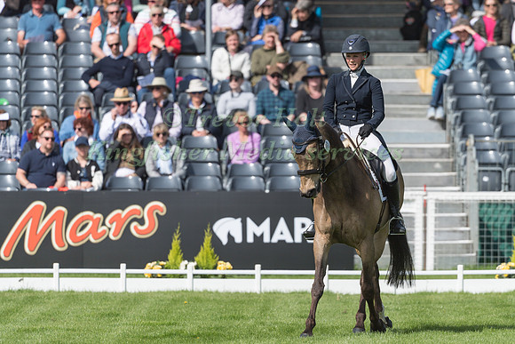 Sarah Way (GBR) and Dassett Cooley Dun
