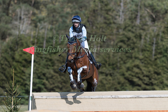 LAUREN INNES RIDING GLOBAL FISION M