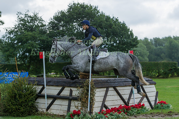FOUAAD  MIRZA (IND) RIDING TOUCHINGWOOD