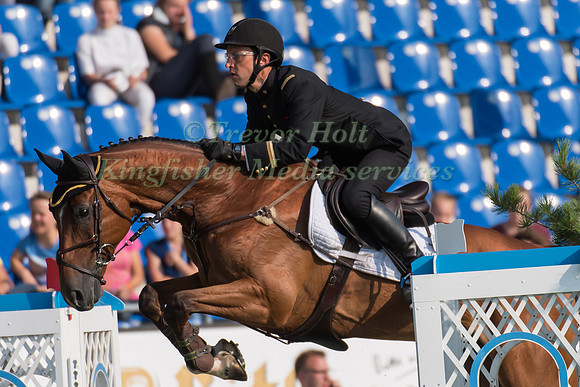Arnaud Boiteau (FRA) and Sultan de la Motte