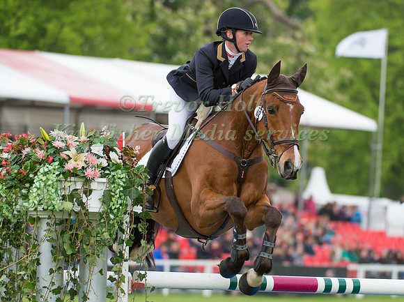 Hannah Bate (GBR) riding Finbury Hill