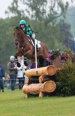 Sarah Ennis (IRL) riding Horseware Stellor Rebound