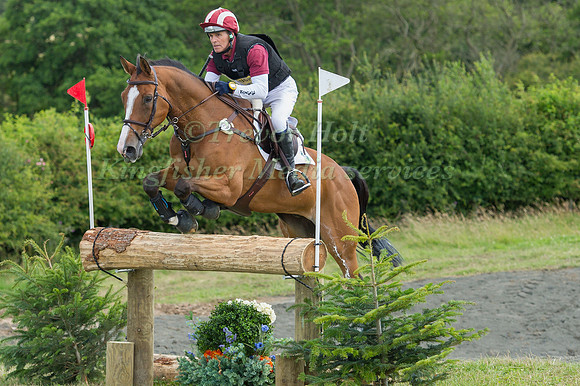Blyth   Tait (NZL) riding Leo Distinction