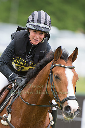 Bettina Hoy (GER) Riding  Monte Classico