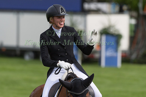 Emily King (GBR) and Valmy Biats