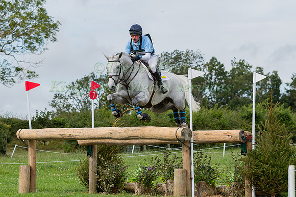 JAMES RUSHBROOKE RIDING  ZELANDNEW BK