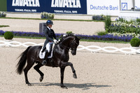 Charlotte Fry (GBR) and Glamourdale
