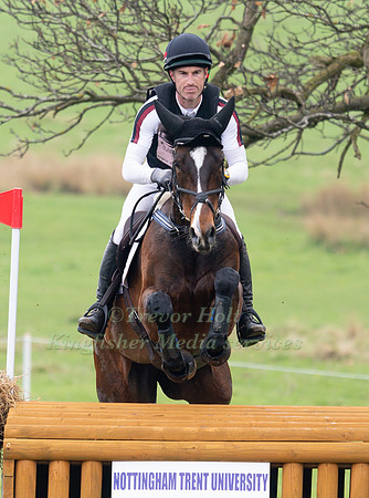 CIARAN  GLYNN RIDING NOVEMBER NIGHT-2