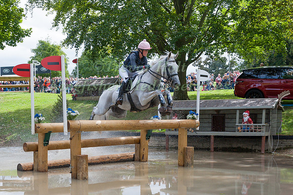 ISABEL ENGLISH (AUS) AND FELDALE MOUSE
