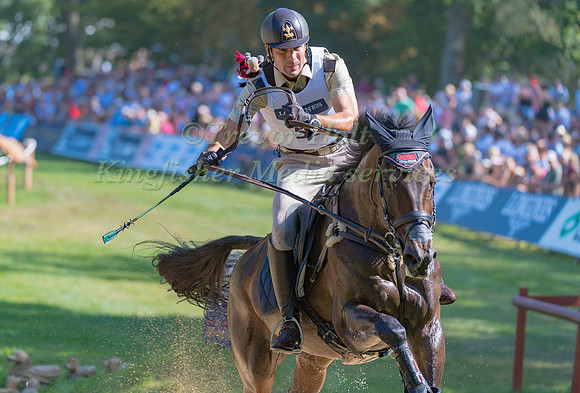 Giovanni Ugolotti (ITA) and Note Worthy