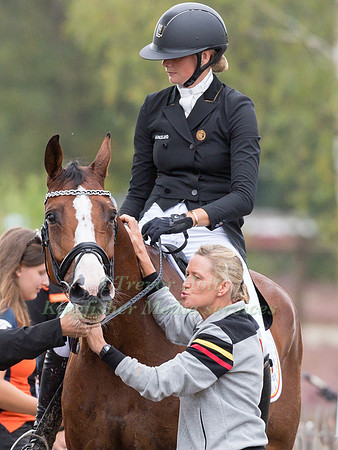 Karin Donckers with Laura Loge (BEL) and Absolut Allegro
