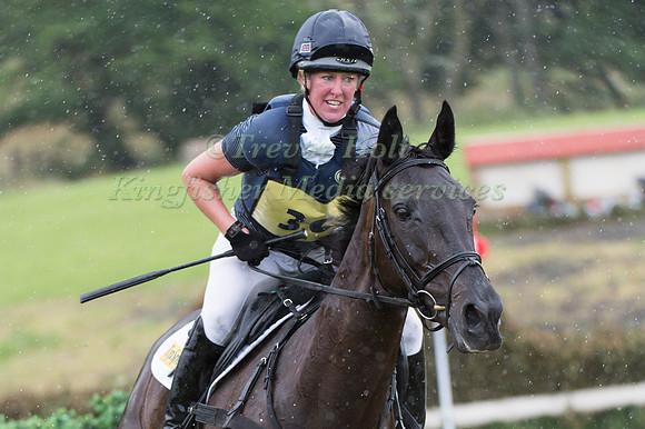 Nicola Wilson (GBR) riding Annie Clover