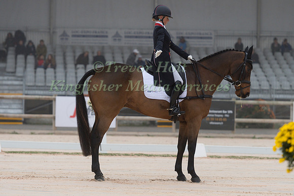 ROSALIND CANTER (GBR) AND ZENSHERA