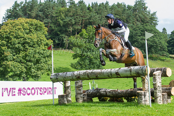 WILLS OAKDEN (GBR) RIDING COOLEY GHAREEB