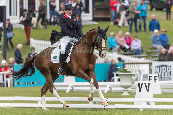 ZARA TINDALL (GBR) AND CLASS AFFAIR