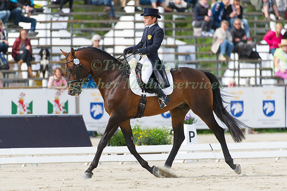 Evgenia Vysotskaya and Perfekt
