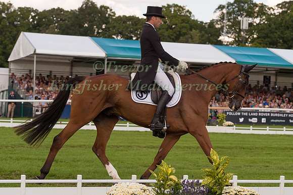 Tim  Price (NZL) and Ringwood Sky Boy