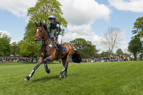 Malin Josefsson (SWE) and  Golden Midnight
