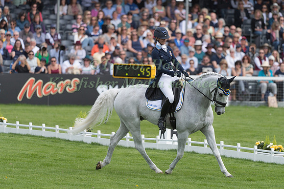 Sofia Sjoborg (SWE) and DHI Mighty Dwight
