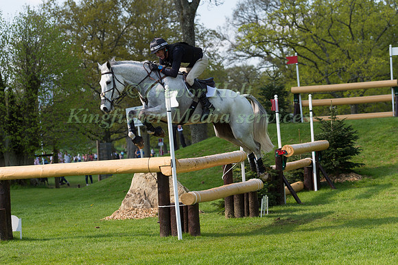 MARK TODD (NZL) RIDING  KILTUBRID RHAPSODY