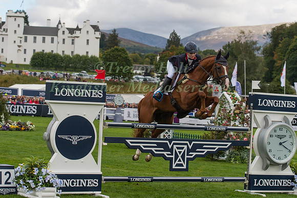 Holly Woodhead of Great Britain riding DHI Lupison