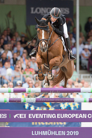 Sandra Auffarth (GER) and Viamant du Matz