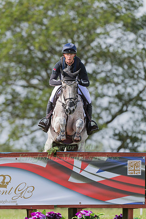 OLIVER TOWNEND RIDING  BALLAGHMOR CLASS