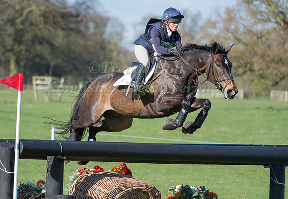 ROSALIND CANTER  RIDING  PENCOS CROWN JEWEL
