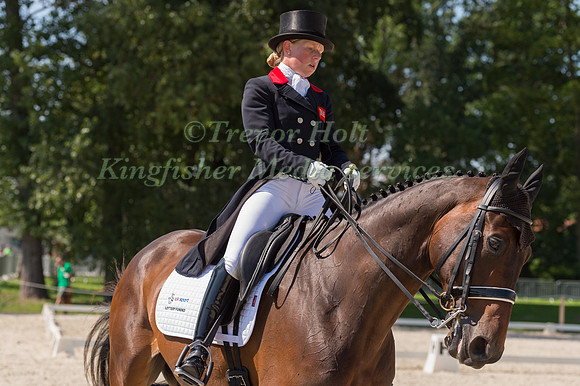 ROSALIND CANTER (GBR) AND ALLSTAR B