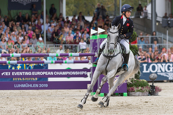 Kitty King (GBR) and Vendredi Biats