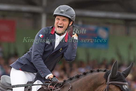 Nicolas Touzaint (FRA) and Absolut Gold HDC