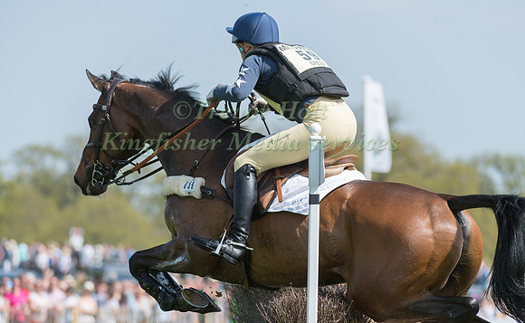 LISSA GREEN  (AUS) RIDING  HOLLYFIELD