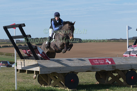 VERITY BECKER RIDING CORNDU SAVISTANOS